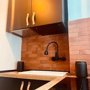 Apartamento Trevi Industrial C, Milán